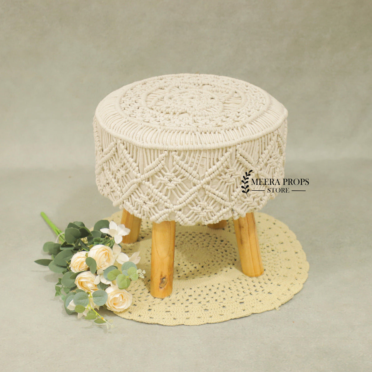 Macran Stool